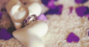 Low budget travels are best to test your relationship! low budget travvels, how to find a soul mate, testing a relationship